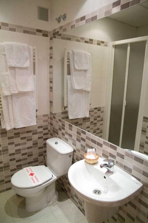 Hostal Colon Getafe Værelse billede