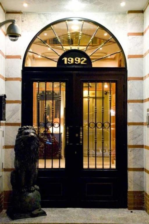 Hostal Colon Getafe Eksteriør billede